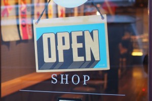 中国疫情全面开放，2023年的转折与新征程